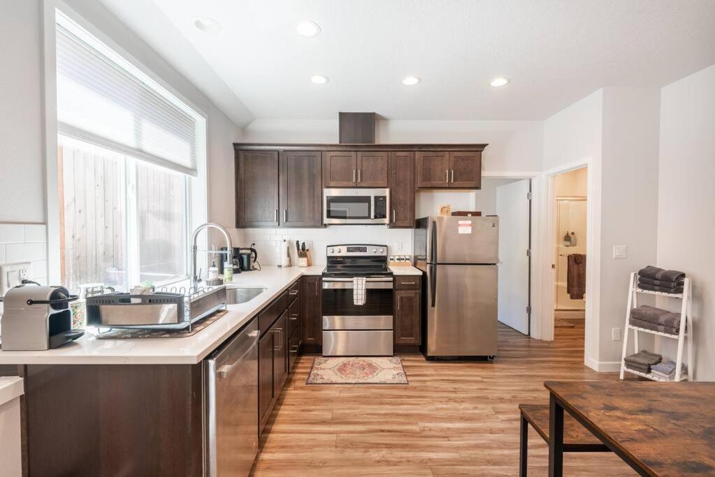 Walkable Apt Next To Restaurants, Bars, And Shops! Portland Exterior photo
